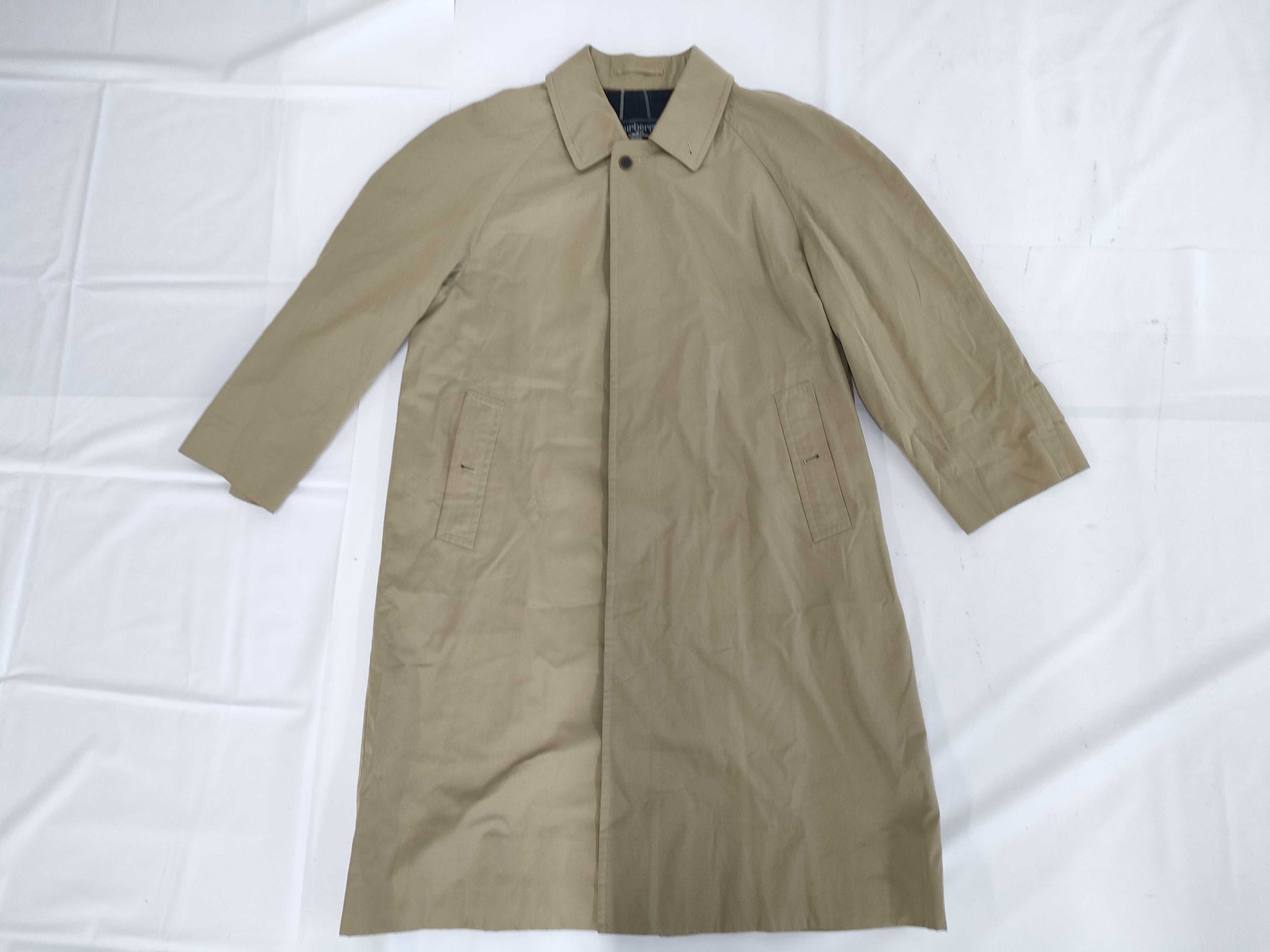 Burberry Nova Check Long Coat, Size 170, C-TK83 Coat