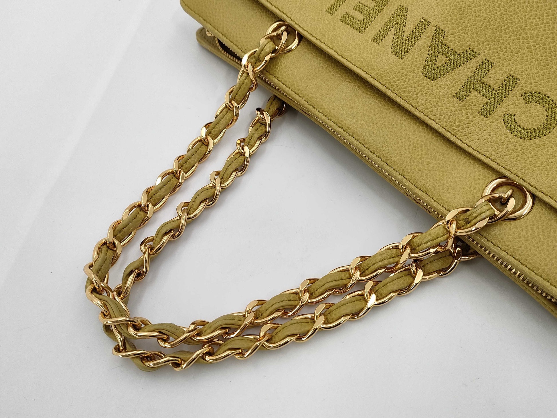 CHANEL Caviar Skin CHANEL Logo Double Chain Tote Bag #5