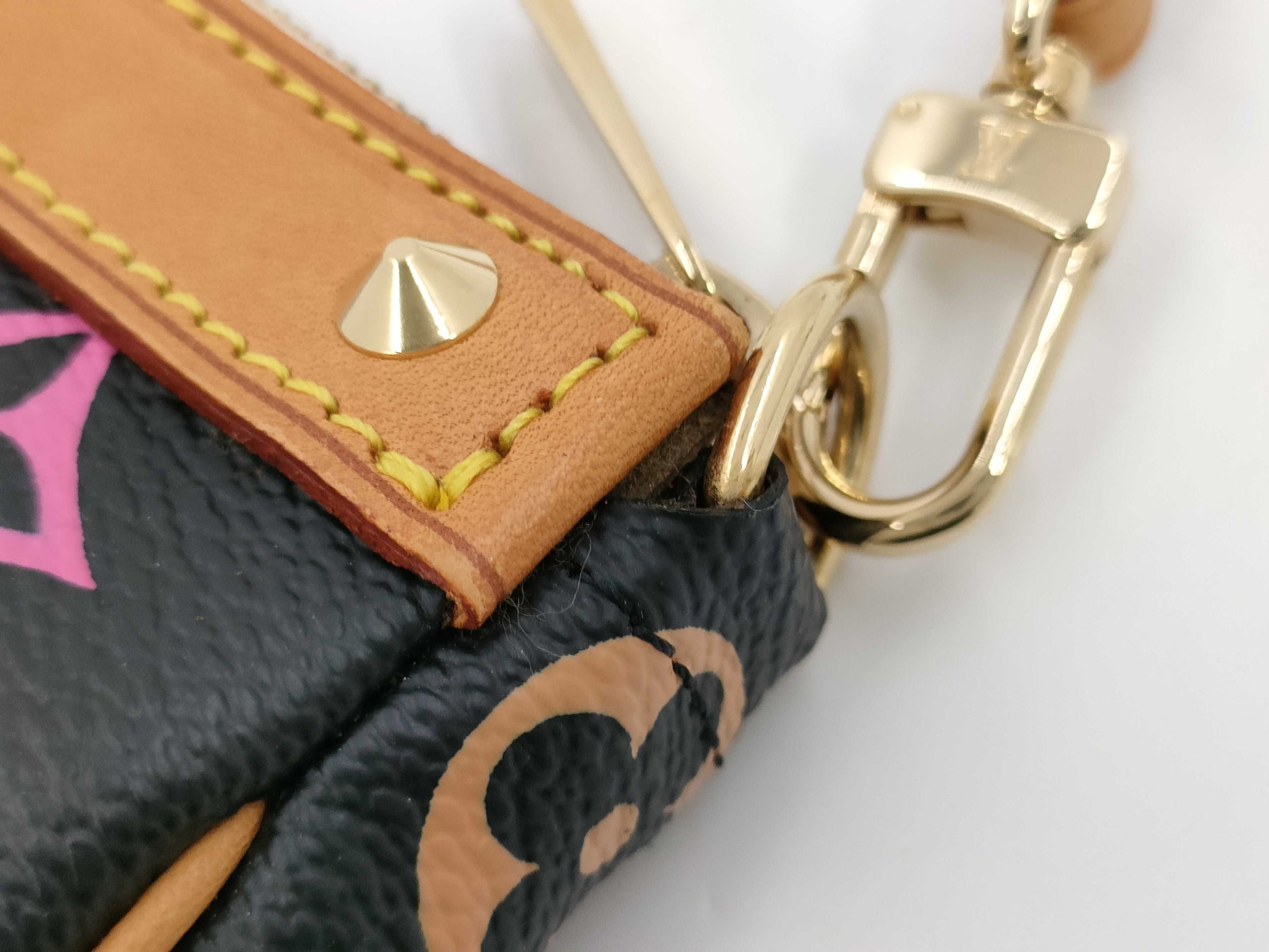 LOUIS VUITTON Monogram Multicolore Pochette Accessoires SL0033 Black Shoulder Bag