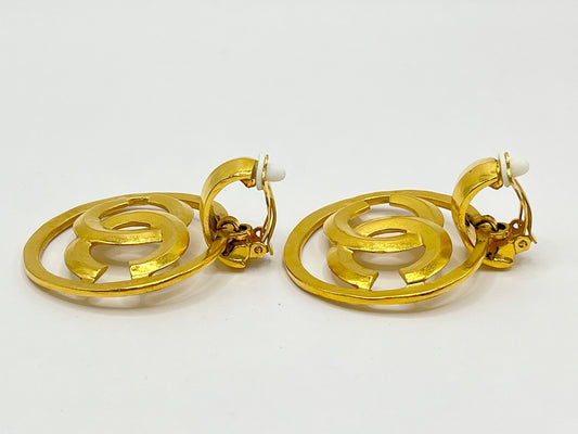 CHANEL Coco Mark Circle Earrings 96P Gold Earrings