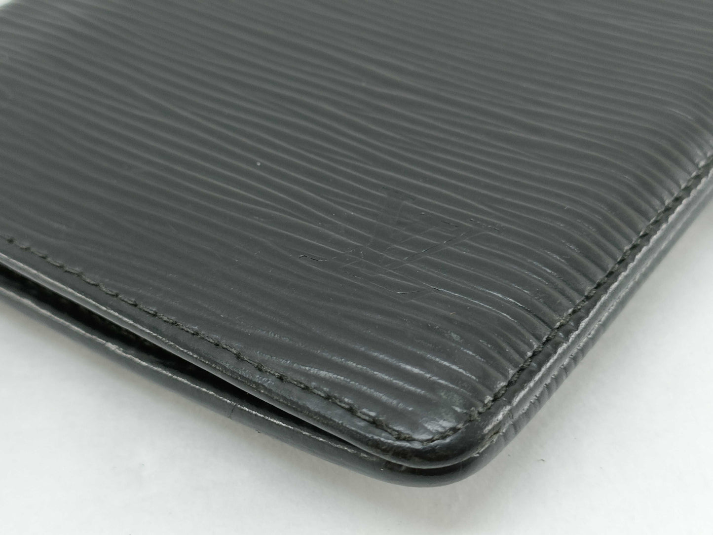 LOUIS VUITTON Epi Louis Vuitton Epi Folding Wallet