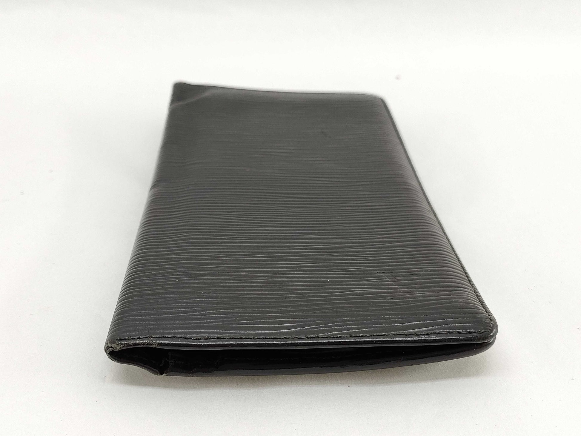 LOUIS VUITTON Epi Louis Vuitton Epi Folding Wallet