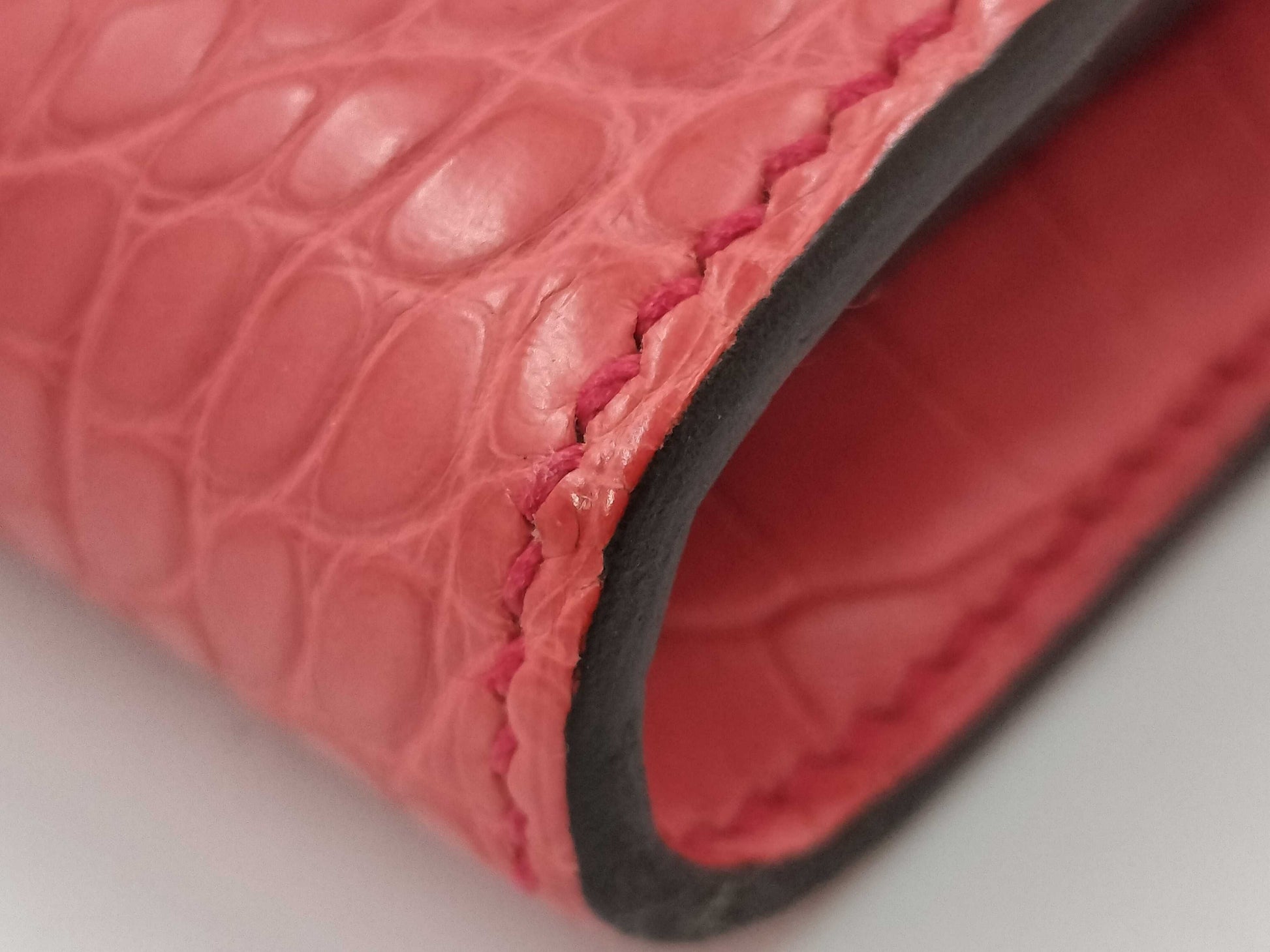 HERMES Alligator Wallet with D Stamp