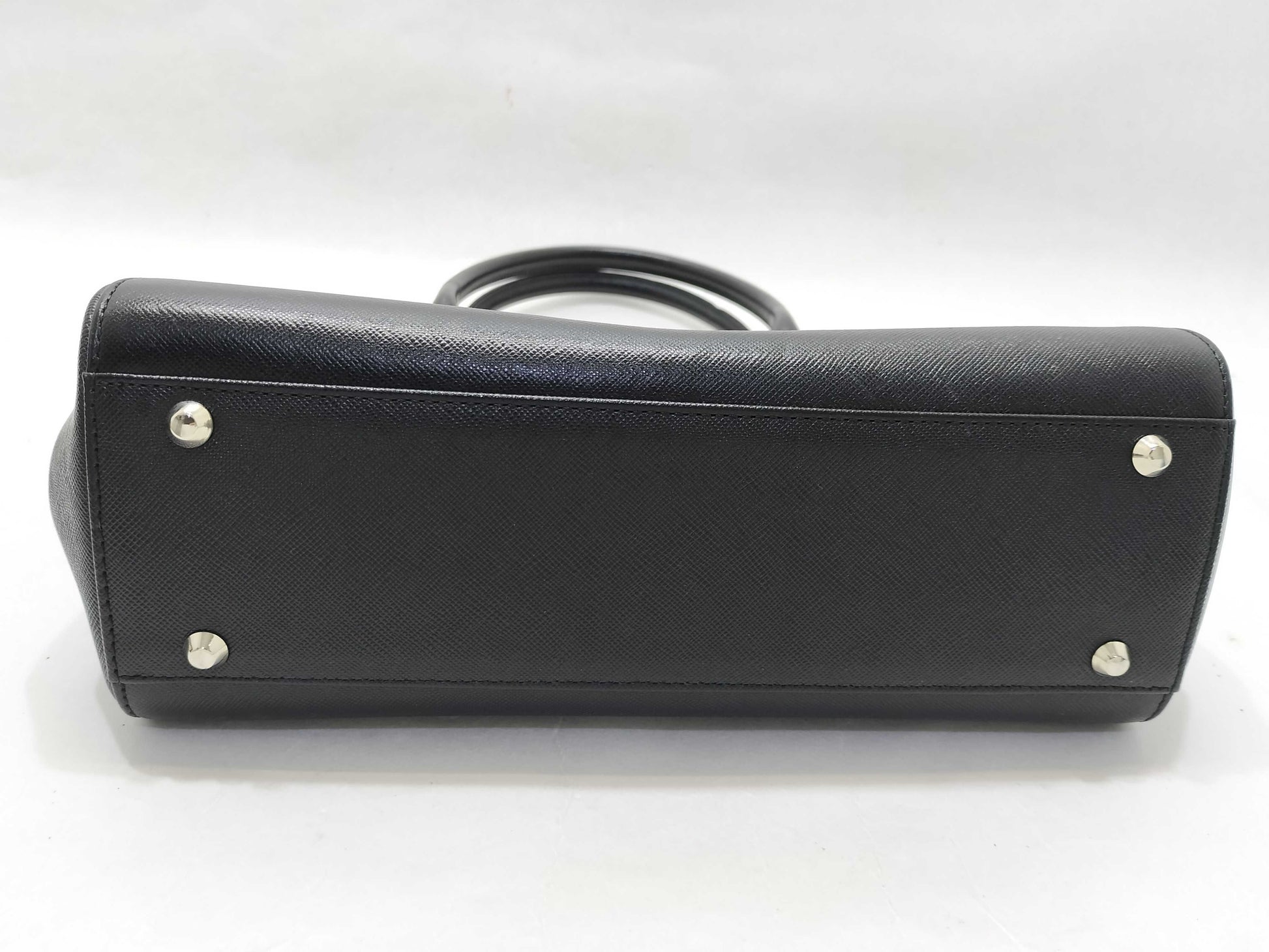 BURBERRY All Leather Handbag Handbag