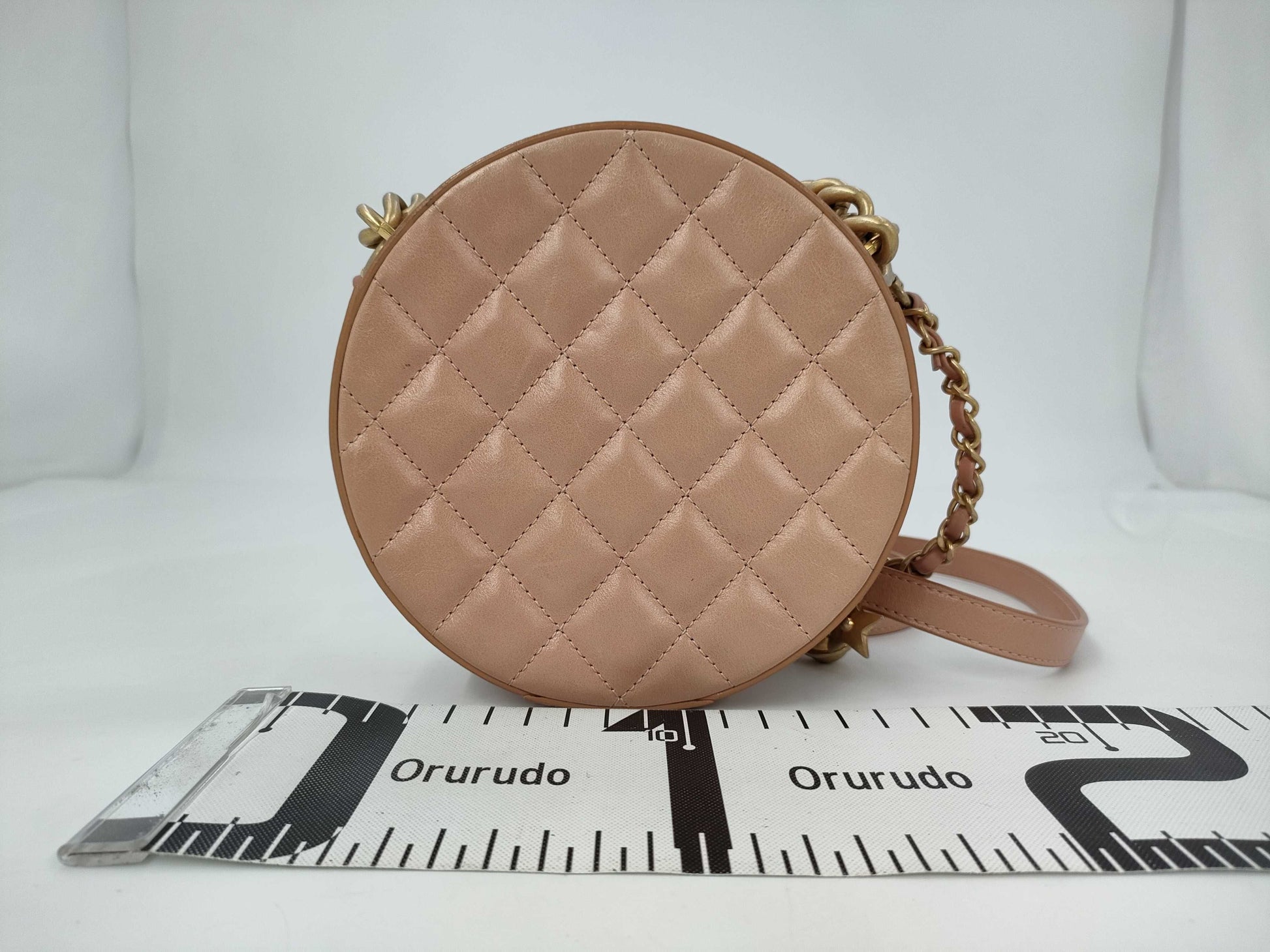CHANEL Leather Round Shoulder Bag Pink