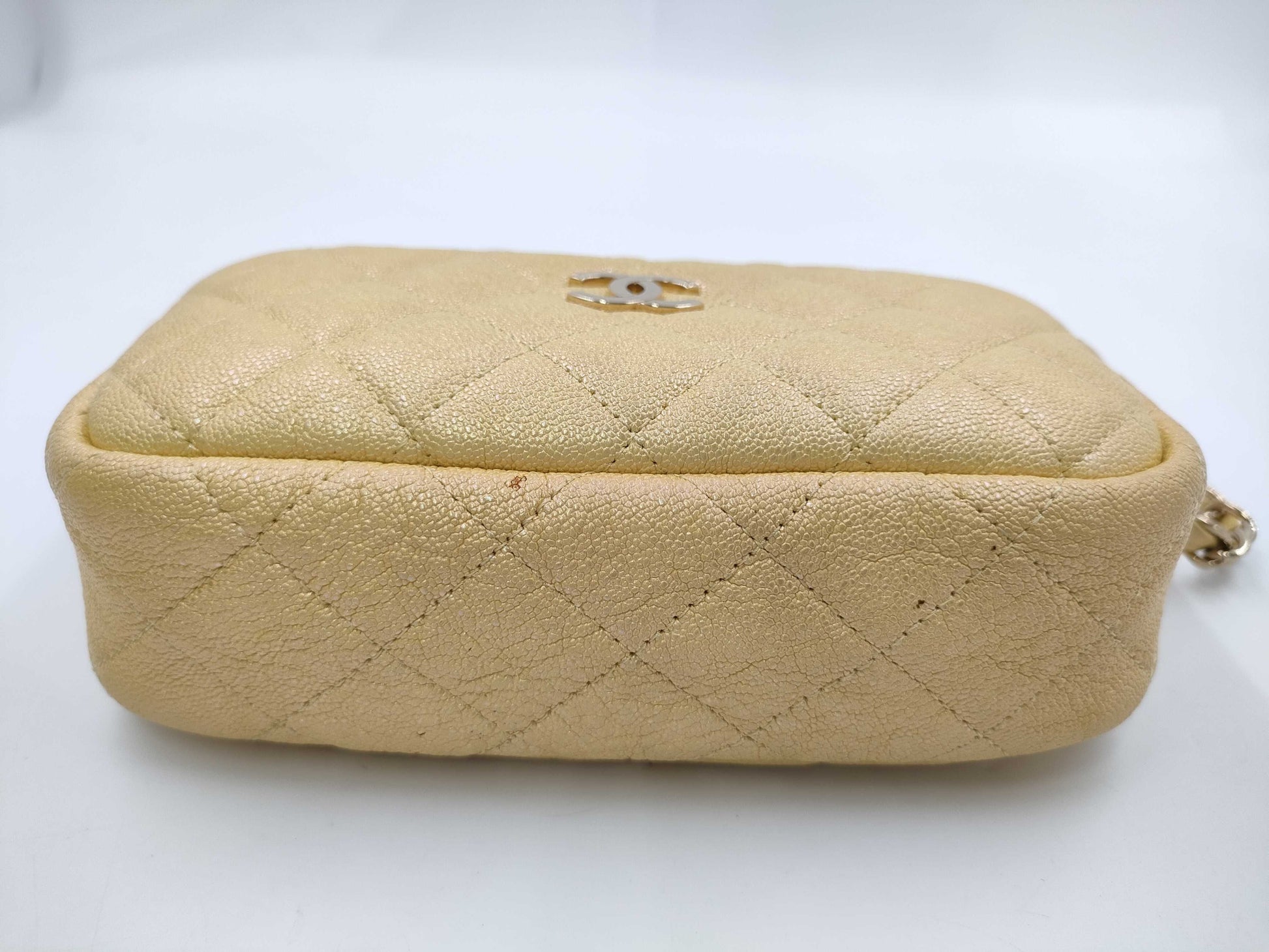 CHANEL Caviar Skin Chain Shoulder Bag Yellow