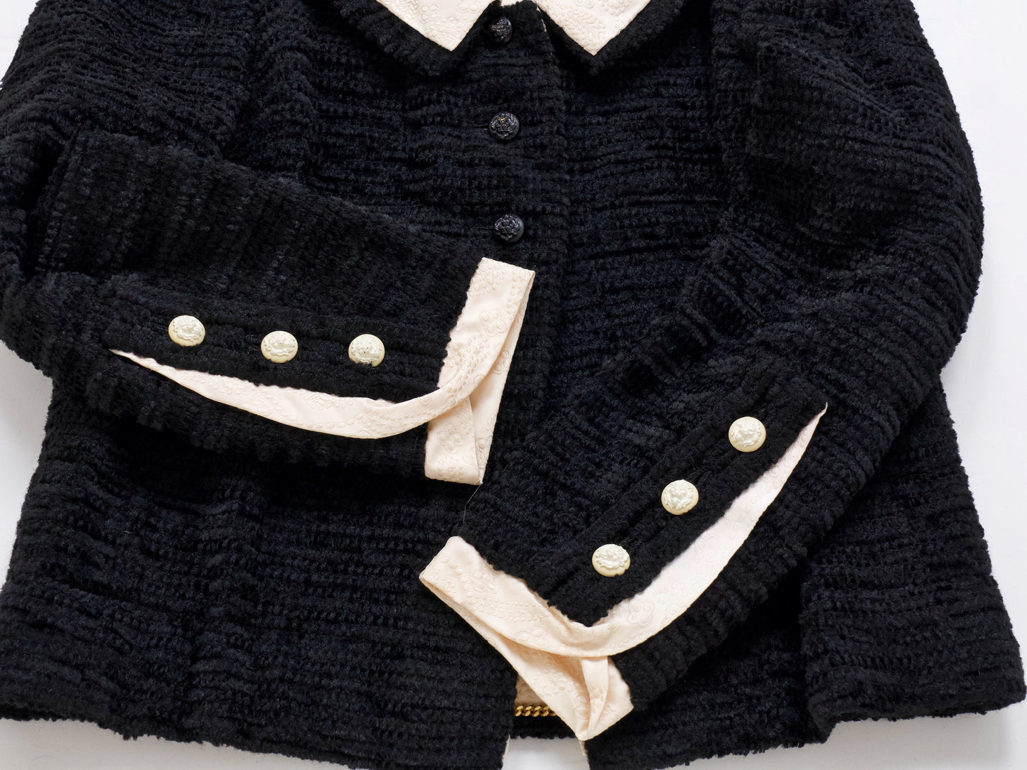 CHANEL 1964 Haute Couture Gabriel's personal period mohair tweed jacket and suit, size 38-40 / same style as the one in the Met collection. Other apparel.