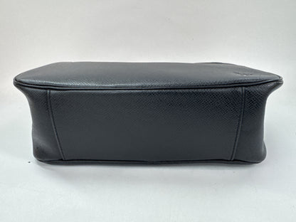 LOUIS VUITTON Truss Toilette GM Taiga Black Second Bag