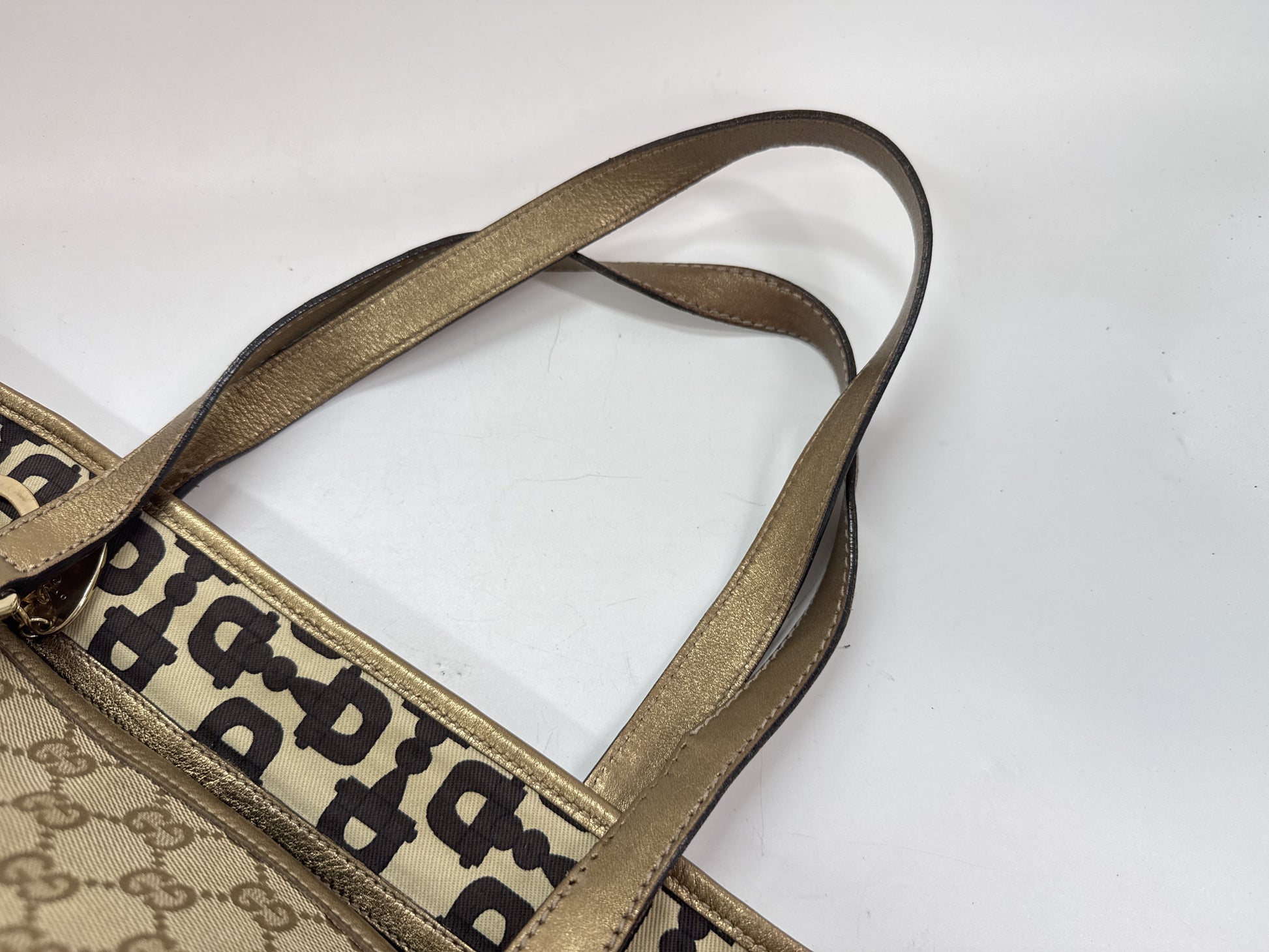 GUCCI GG Canvas Tote Bag with Charm