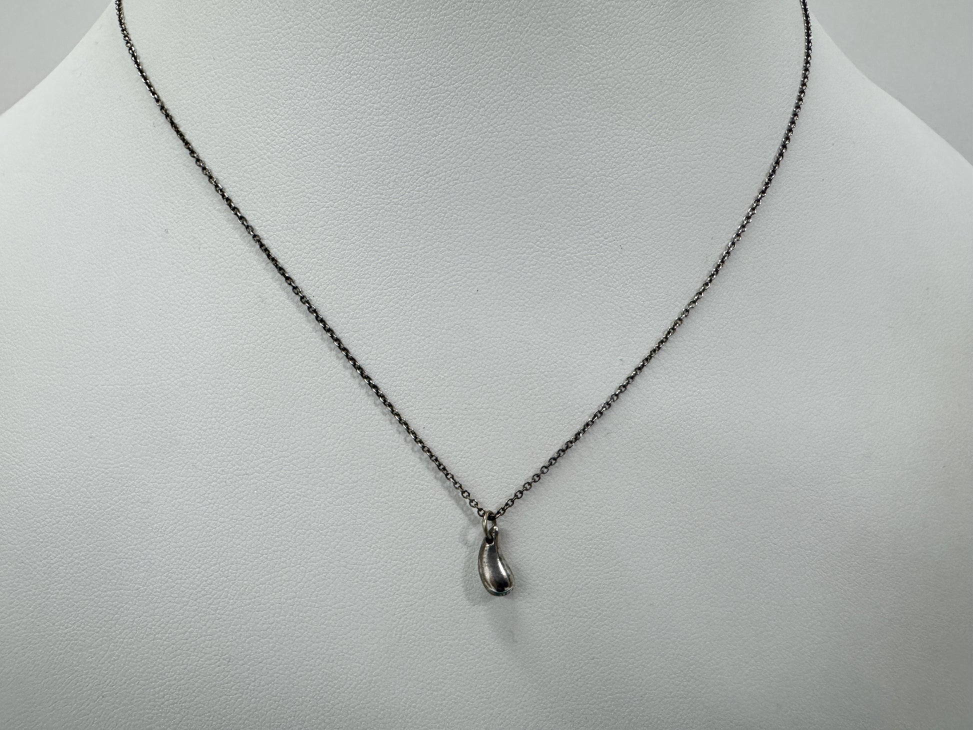 Tiffany & Co. 925 Teardrop Necklace, Chain: Approx. 42cm, Weight: 2.0g