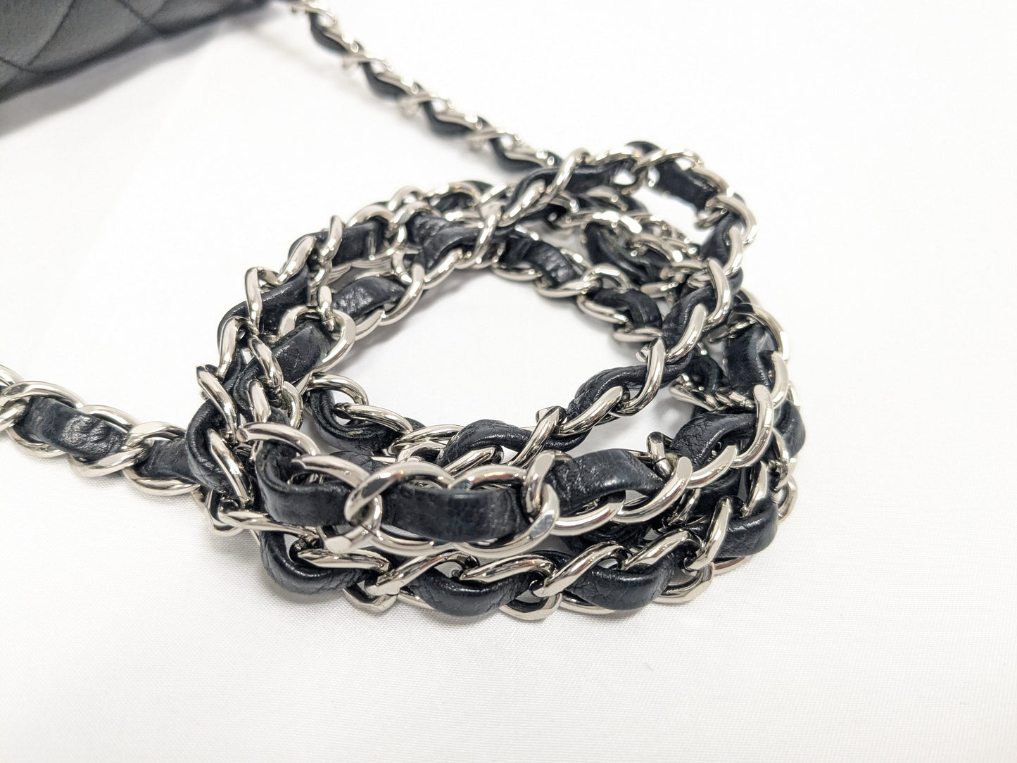 CHANEL Soft Caviar Mini Matelasse 18258384 Seal Guarantee Shoulder Bag