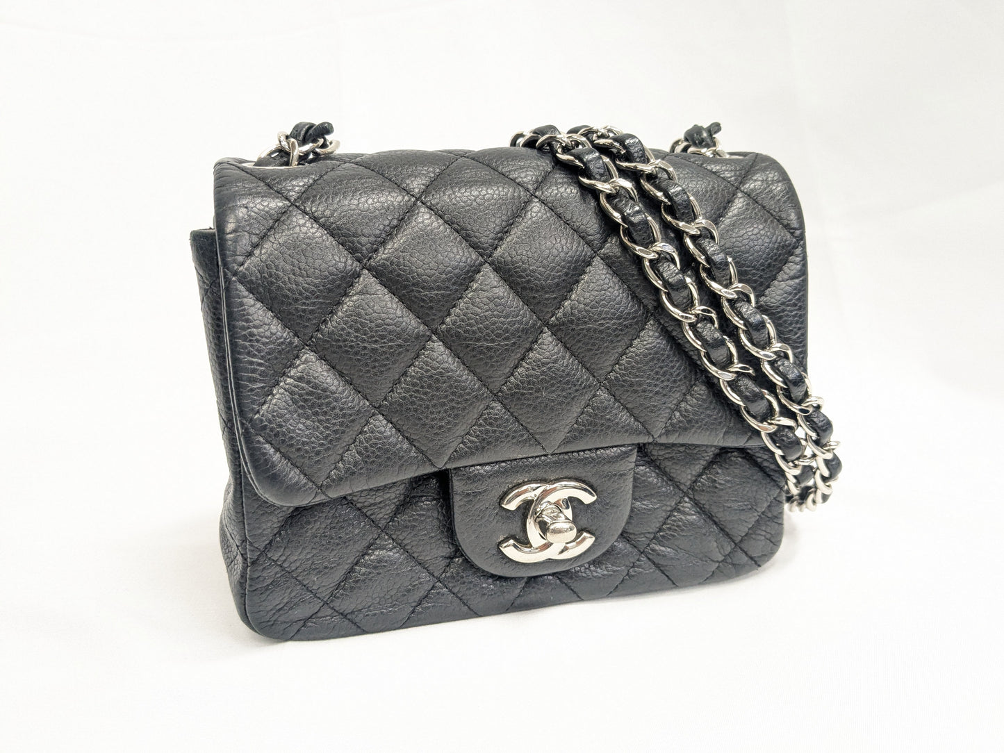 CHANEL Soft Caviar Mini Matelasse 18258384 Seal Guarantee Shoulder Bag