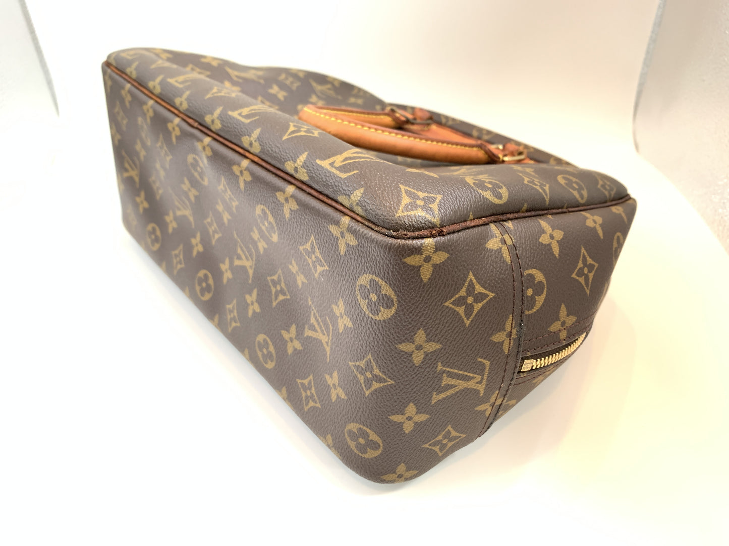 LOUIS VUITTON Deauville Handbag