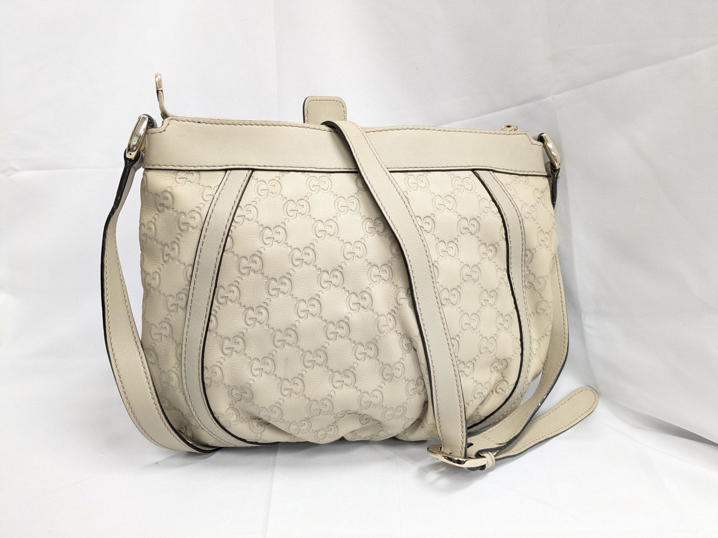 GUCCI 203257 Abby Shoulder Bag