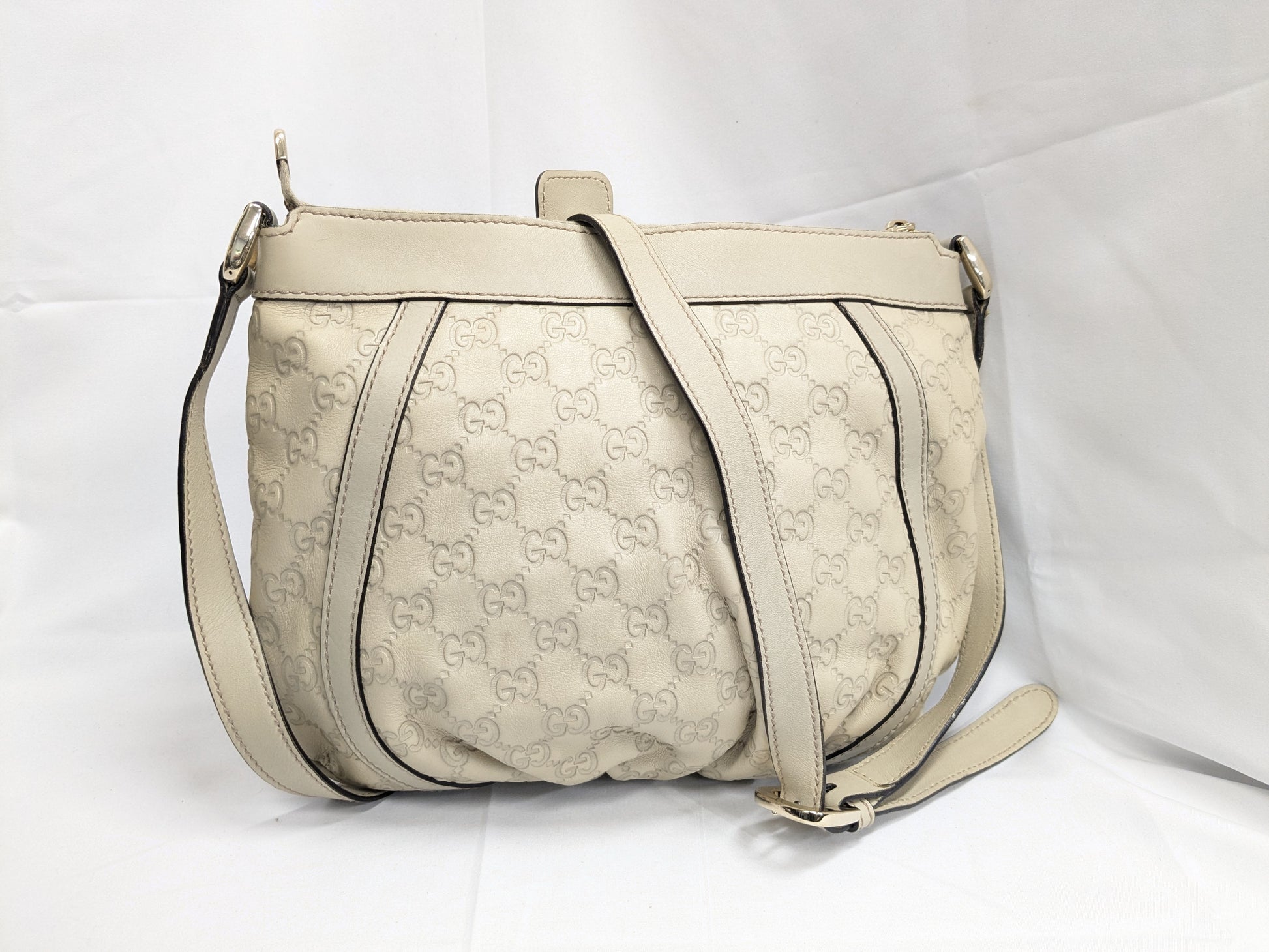 GUCCI 203257 Abby Shoulder Bag