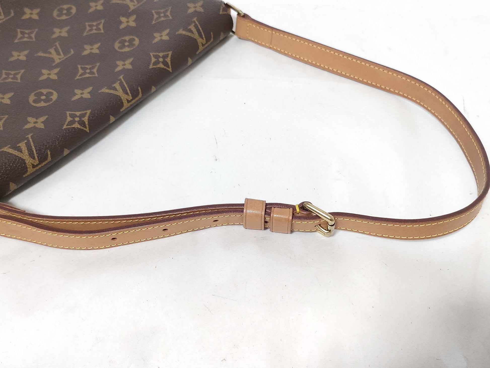 LOUIS VUITTON Monogram Musette Tango Shoulder Bag