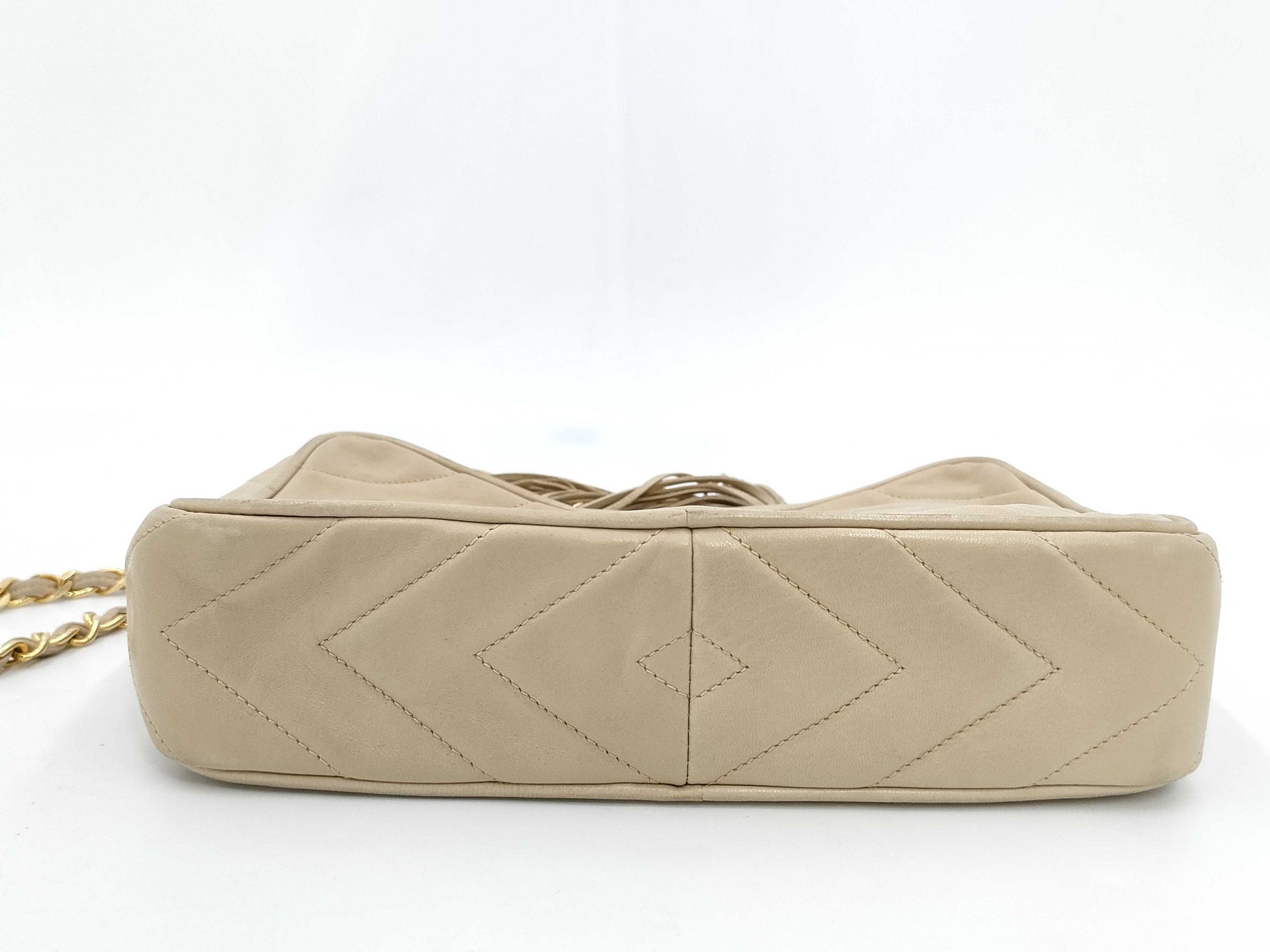 CHANEL Tassel Chain Shoulder Bag