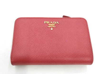 PRADA Saffiano wallet