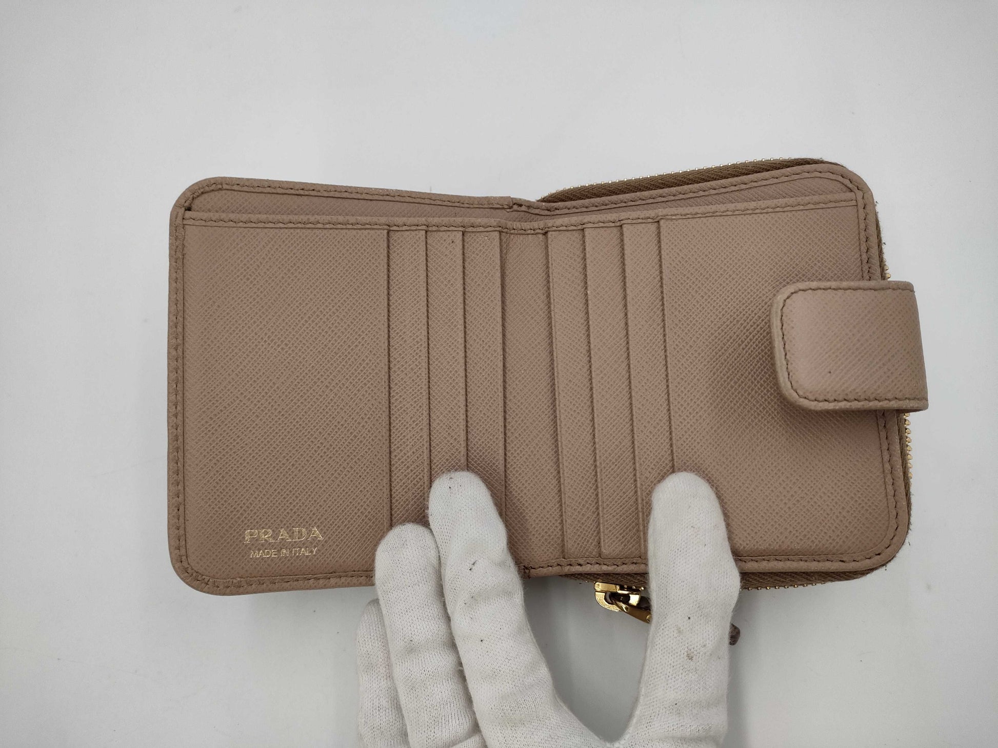 PRADA wallet