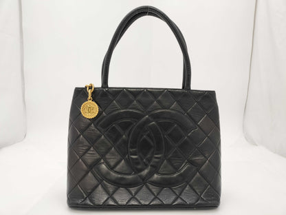 CHANEL CHANEL Matelasse Tote Bag