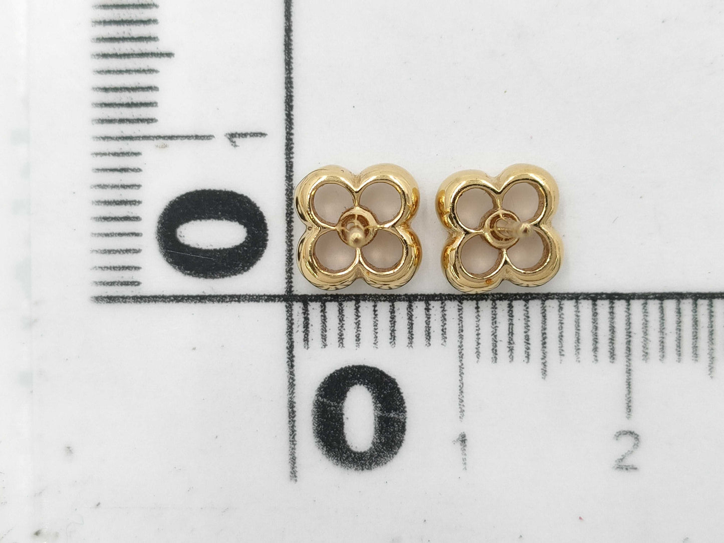 LOUIS VUITTON LOUIS VUITTON Earrings Earrings