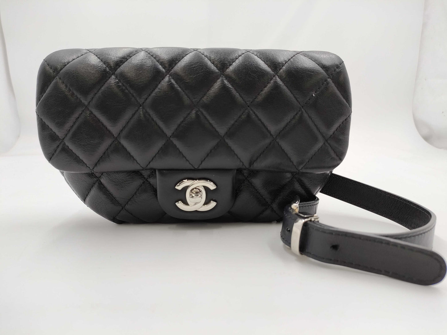 CHANEL CHANEL Matelasse Shoulder Bag