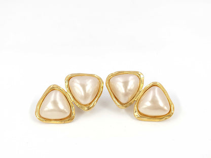 CHANEL 93P Triangle Pearl Earrings