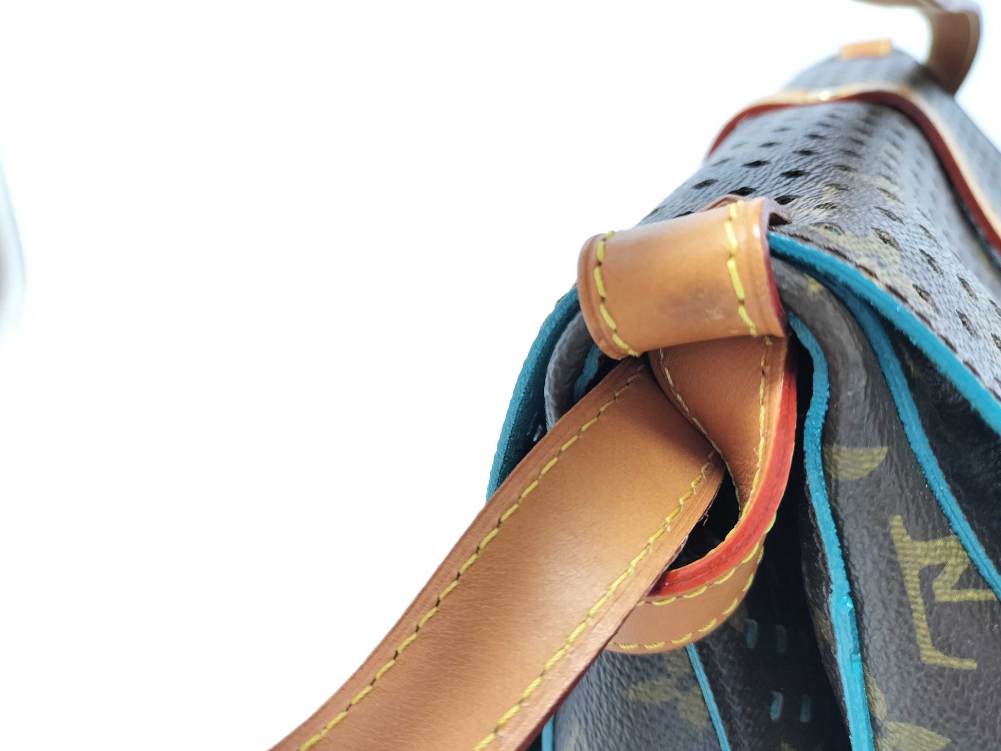 LOUIS VUITTON Monogram Saumur Shoulder Bag