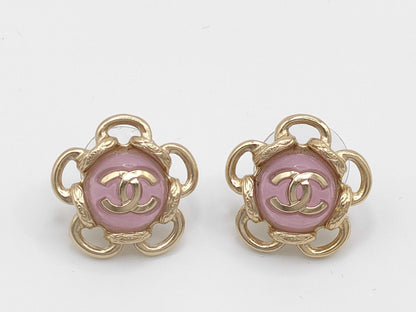 CHANEL Chanel earrings with box