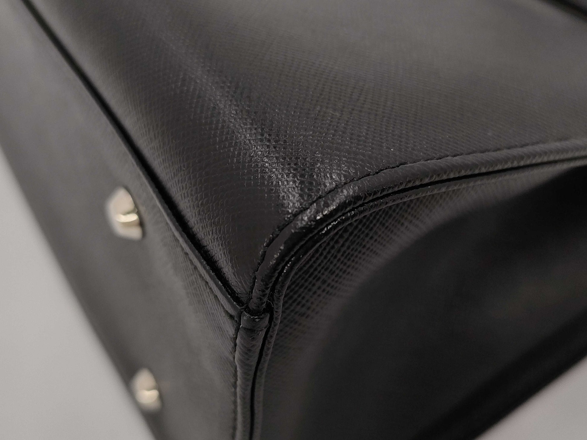 BURBERRY Handbag Leather Black