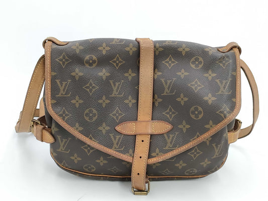 LOUIS VUITTON Monogram Saumur 30 AR9001 Shoulder Bag