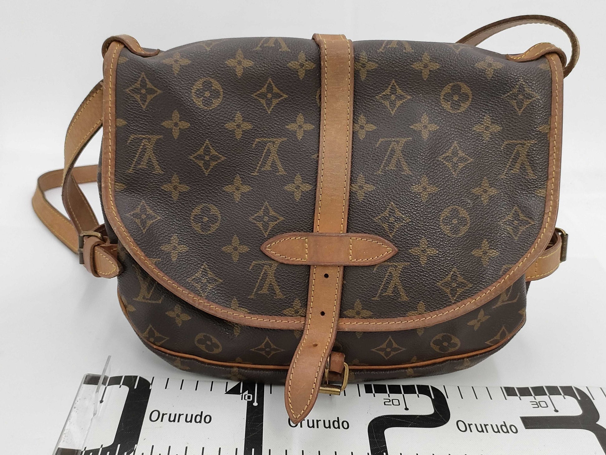 LOUIS VUITTON Monogram Saumur 30 AR9001 Shoulder Bag