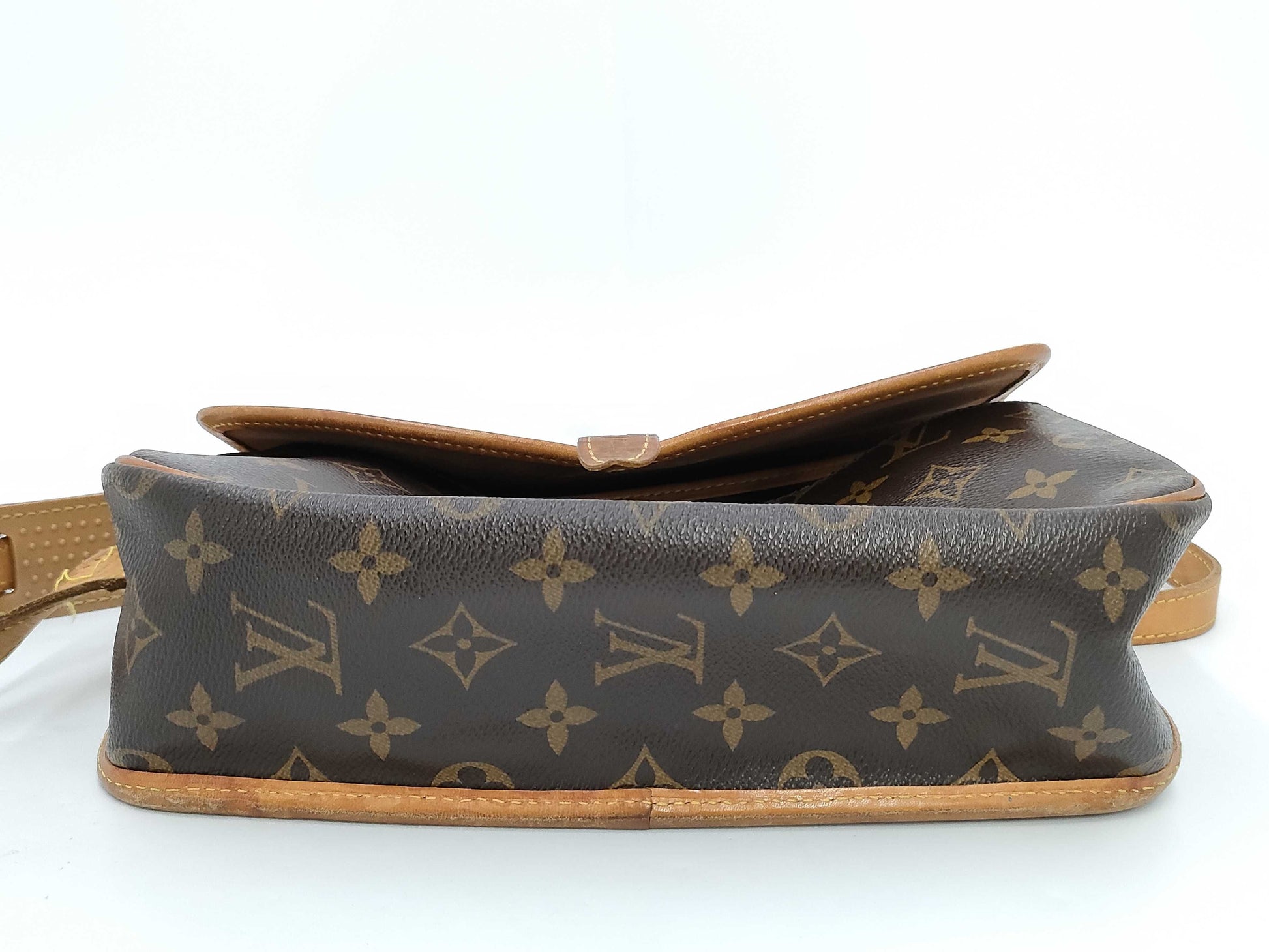 LOUIS VUITTON Monogram Sologne TJ3161 Shoulder Bag