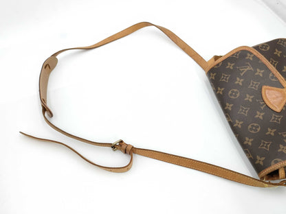 LOUIS VUITTON Monogram Sologne TJ3161 Shoulder Bag
