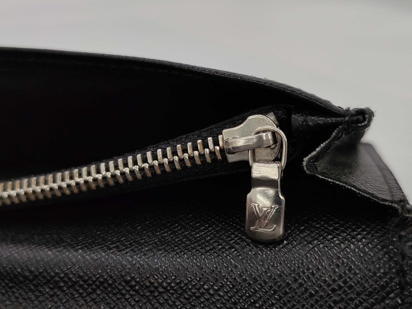 LOUIS VUITTON Graphite Portefeuille Brazza SP4058 Wallet