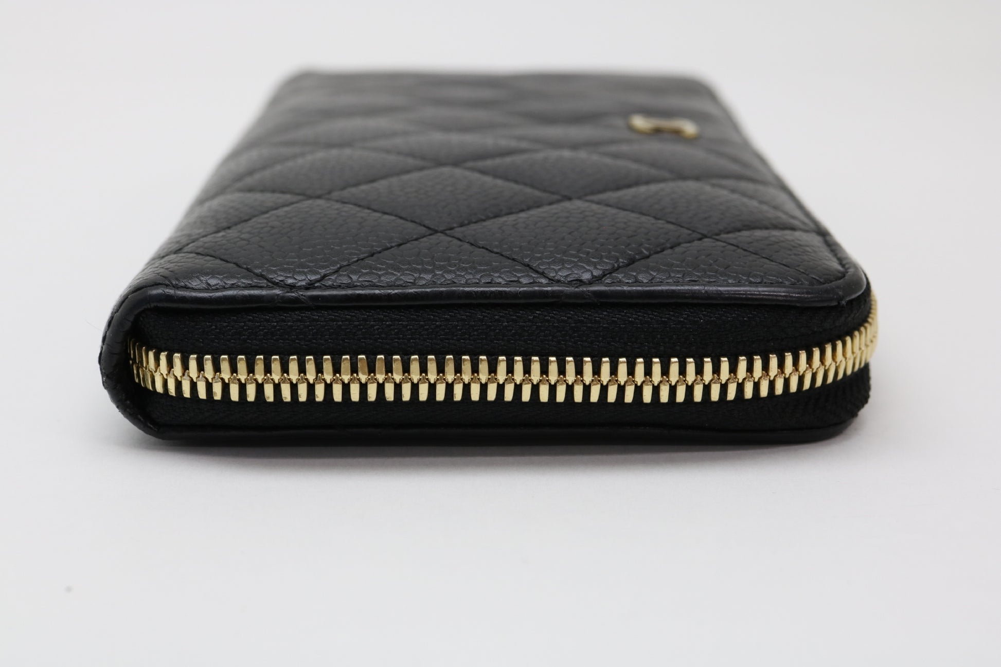 CHANEL Caviar Skin Coco Mark Zippy Wallet