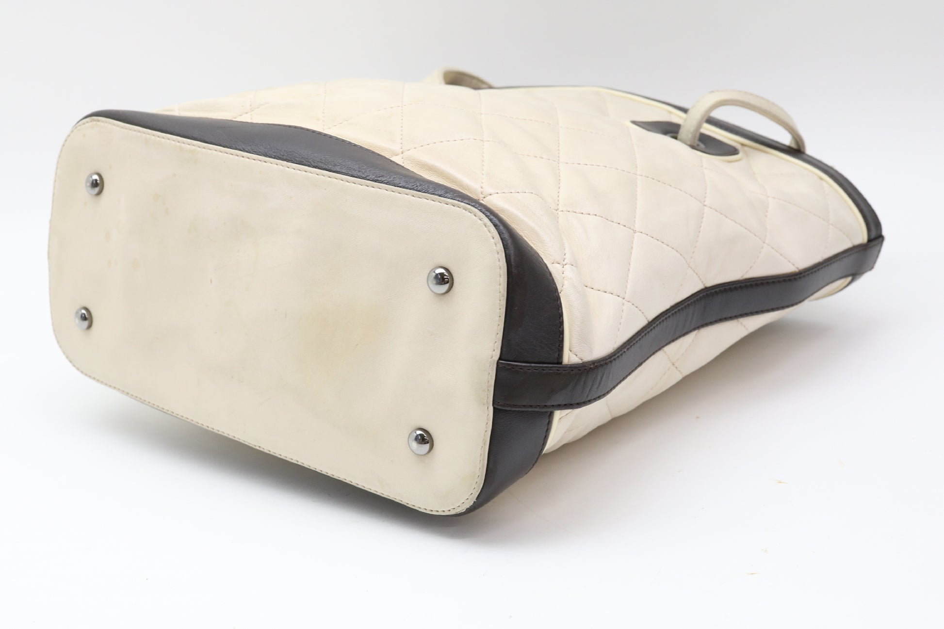 CHANEL Matelasse Tote Bag