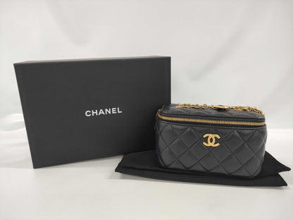 CHANEL Coco Mark Matelasse Lambskin Heart Chain Mini Vanity Bag Black Shoulder Bag