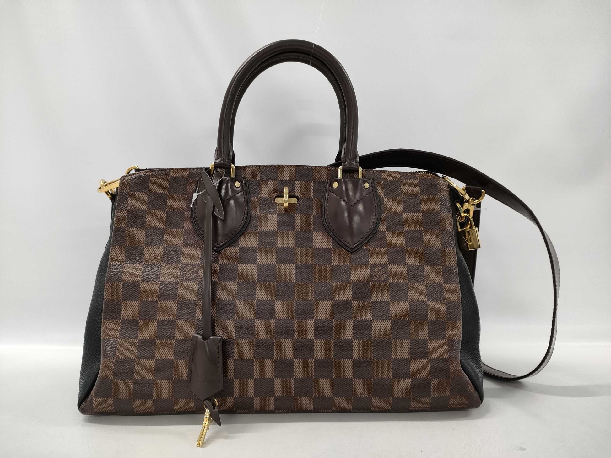 LOUIS VUITTON Damier Brittany N41674 Shoulder Bag