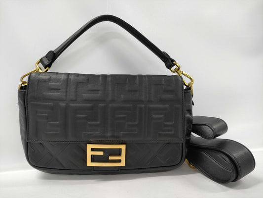 FENDI Mamma Bucket 2-way shoulder bag