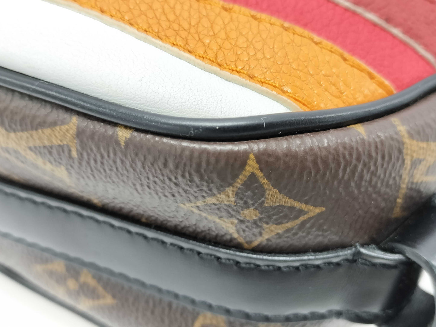 LOUIS VUITTON Louis Vuitton Boite Chapeau Souple Shoulder Bag