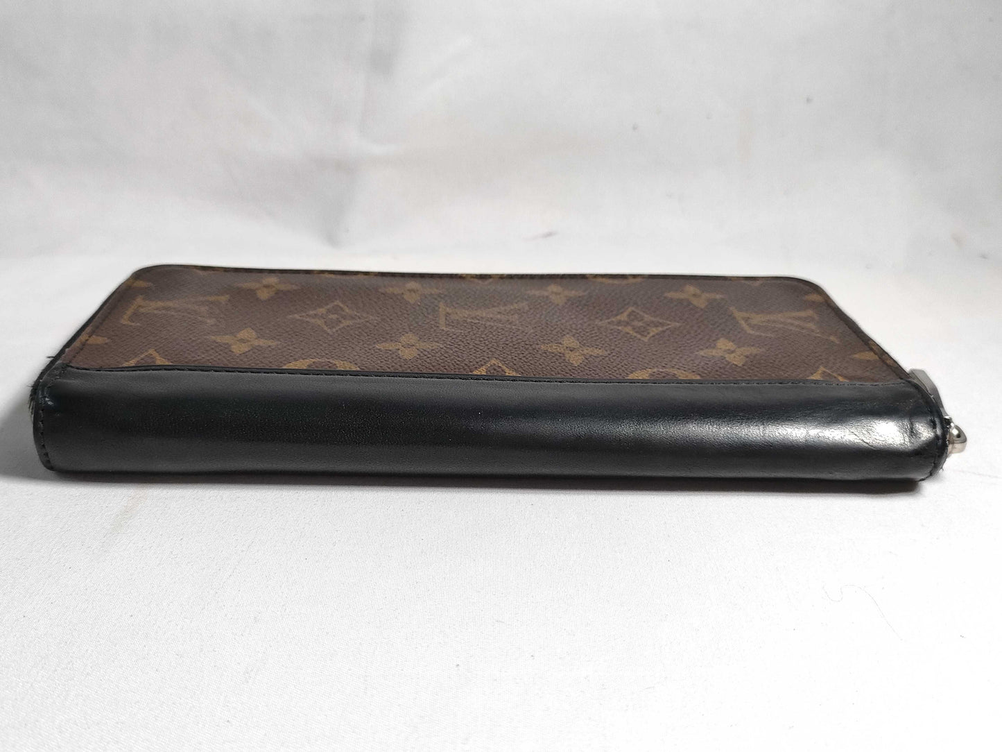 LOUIS VUITTON Louis Vuitton Monogram MacArthur Zippy Vertical Long Wallet