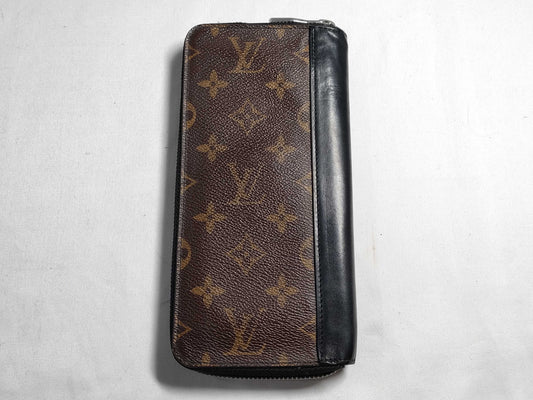 LOUIS VUITTON Louis Vuitton Monogram MacArthur Zippy Vertical Long Wallet