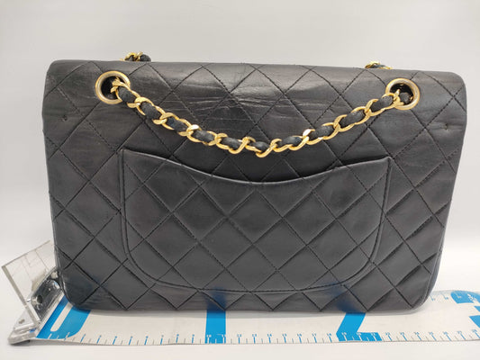 CHANEL Matelasse Chain Shoulder Bag