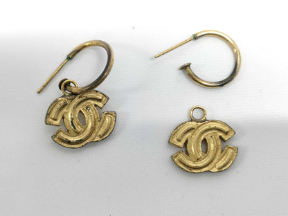 CHANEL Coco Mark Earrings