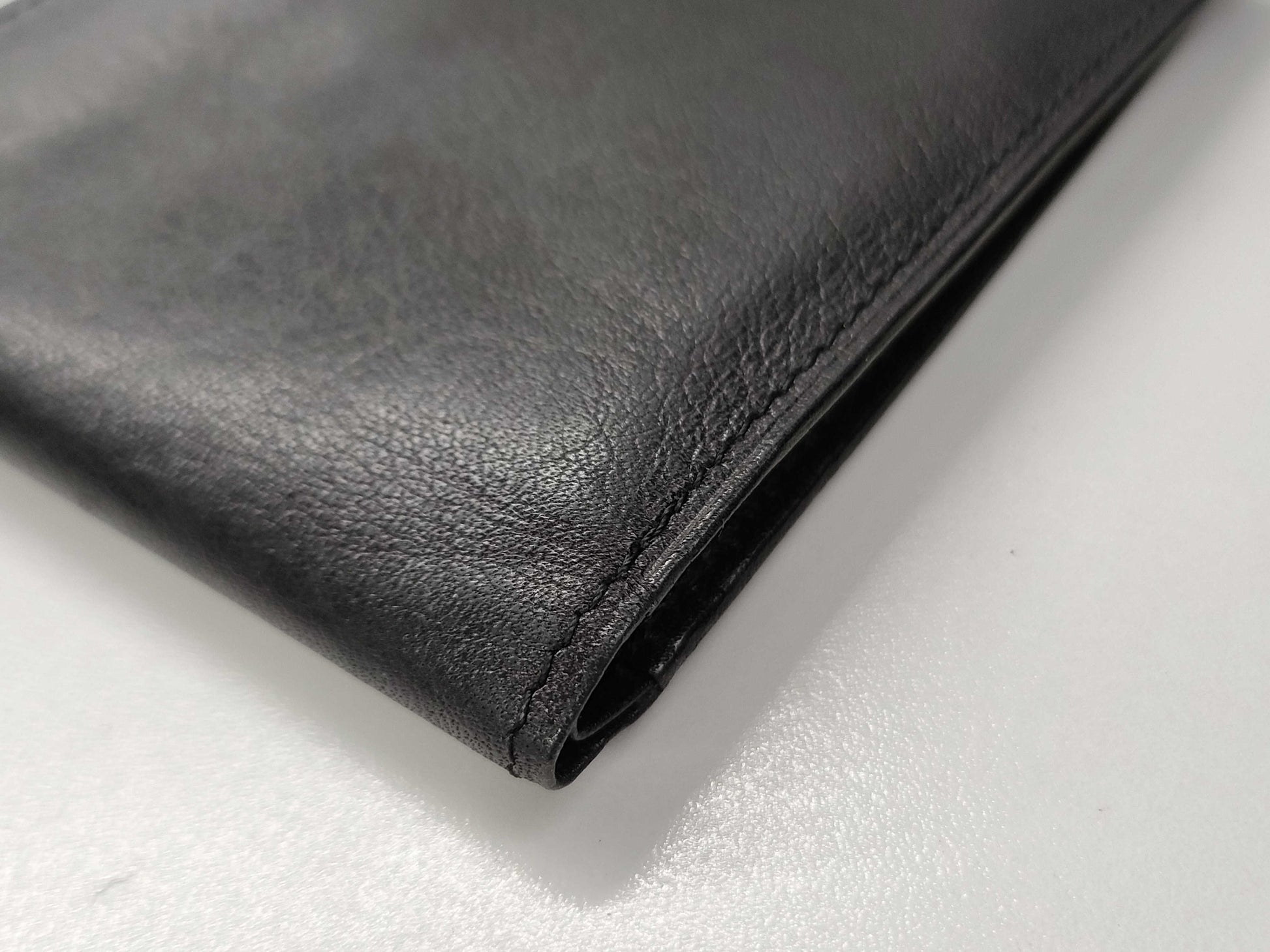 Burberrys wallet wallet