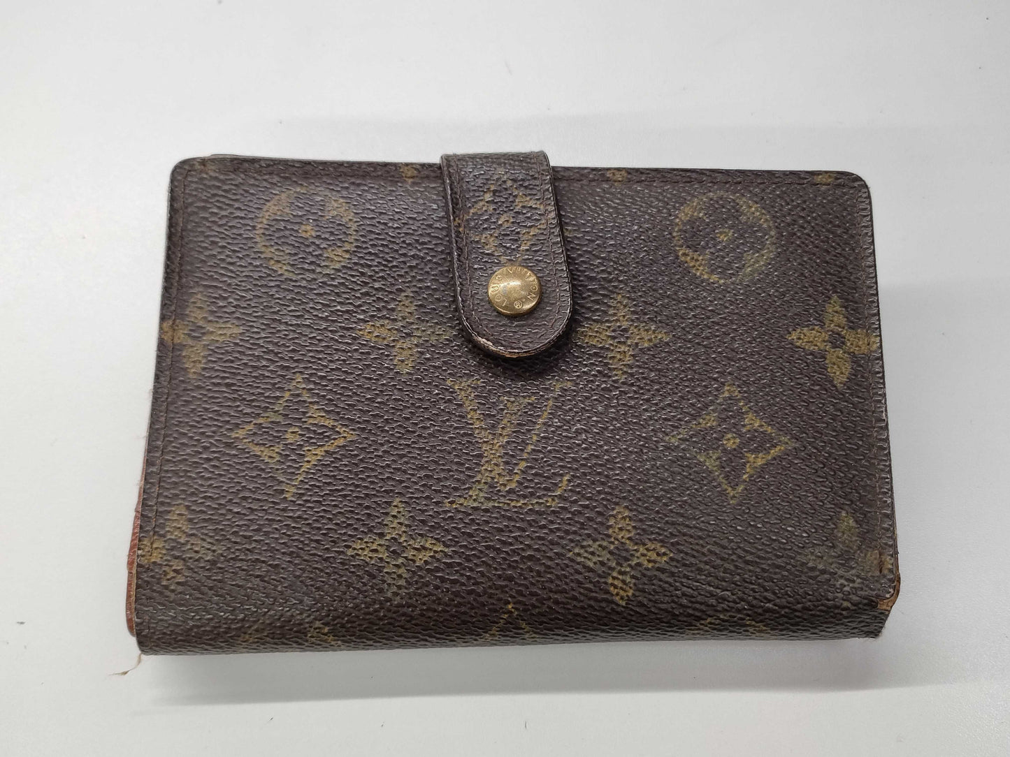 LOUIS VUITTON Monogram Louis Vuitton Wallet