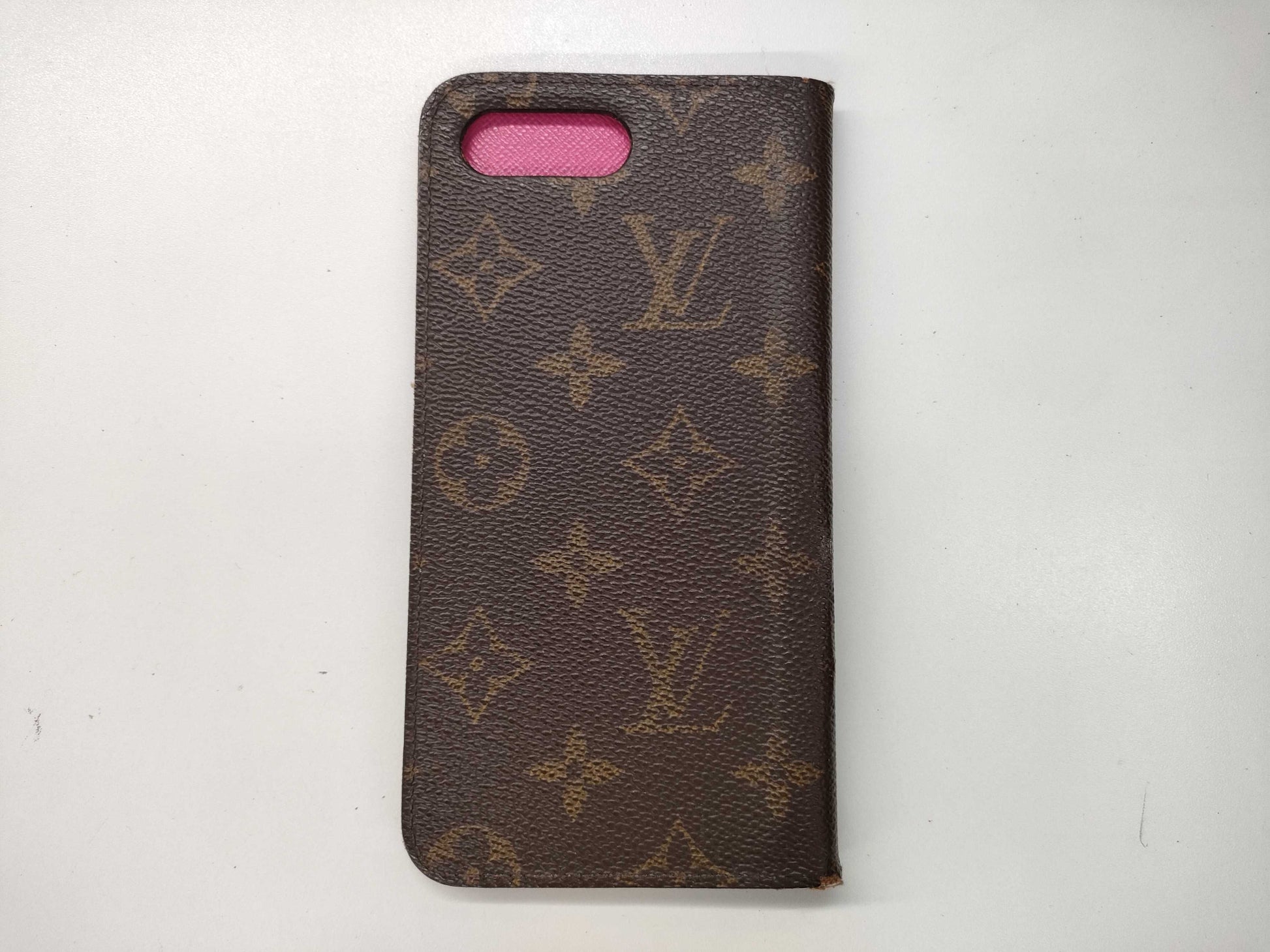 LOUIS VUITTON Monogram Smartphone Case and Other Accessories