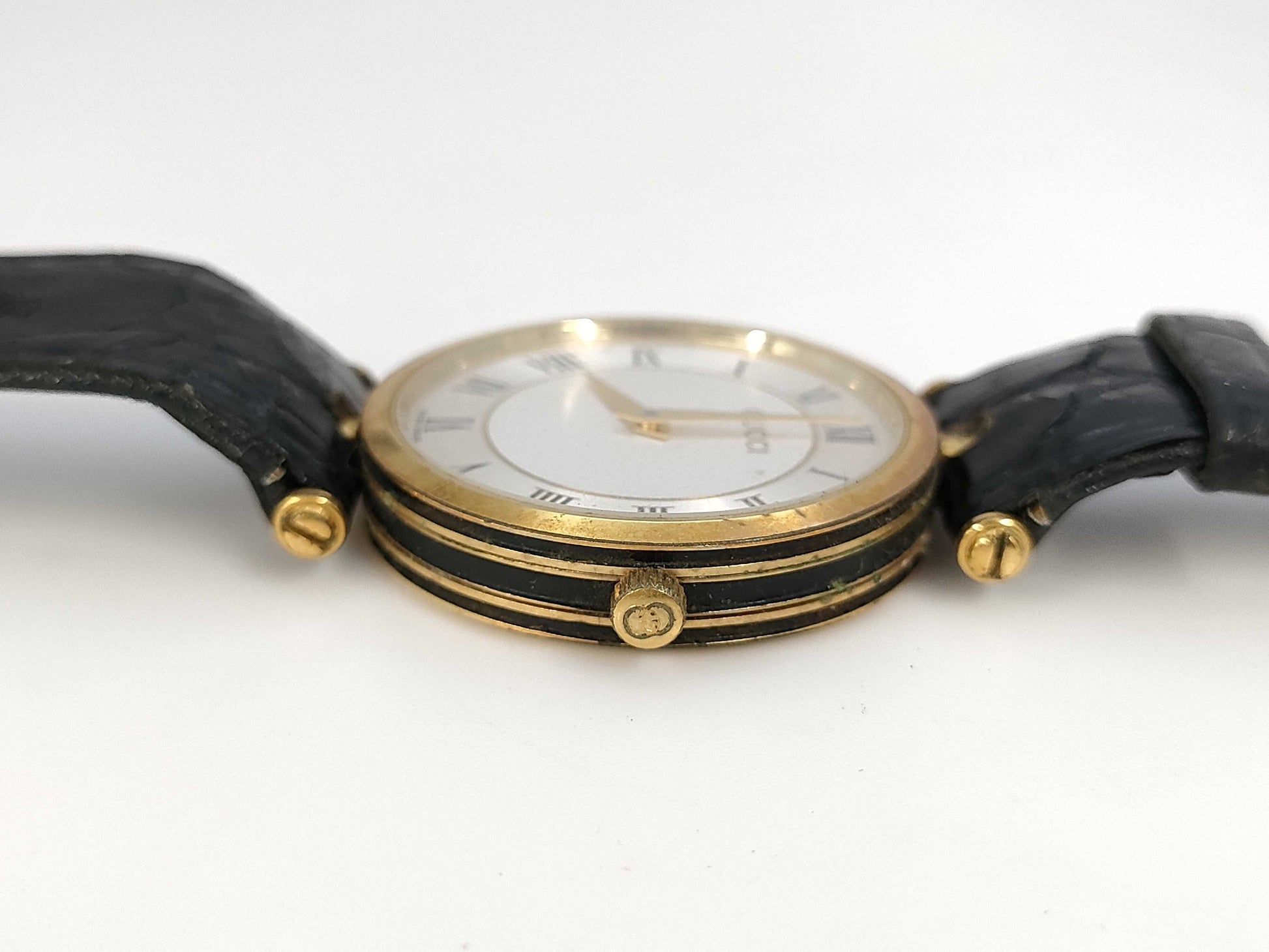 GUCCI Sherry 2000M 0003750 Quartz Women's Watch