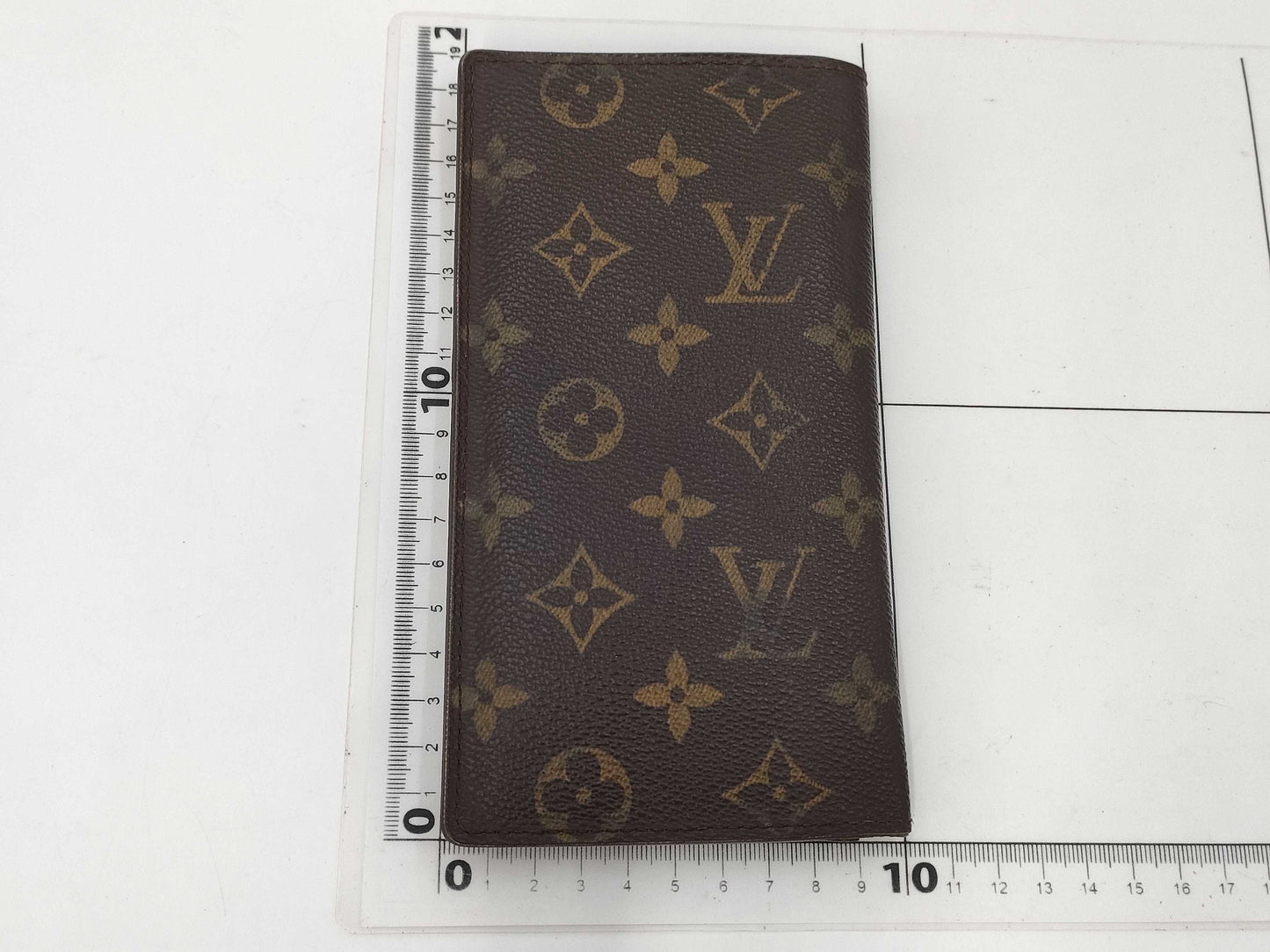 LOUIS VUITTON Monogram Louis Vuitton Wallet